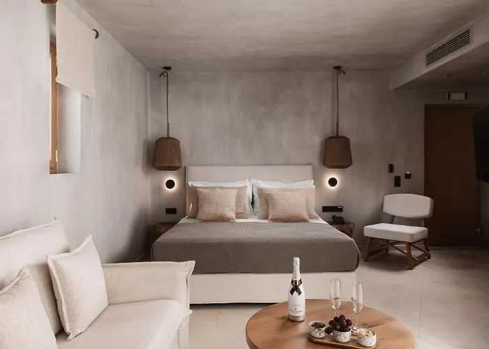 Myra Hotel Kawala