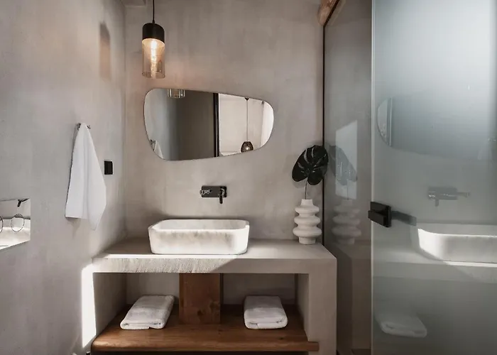 Hotel Myra *