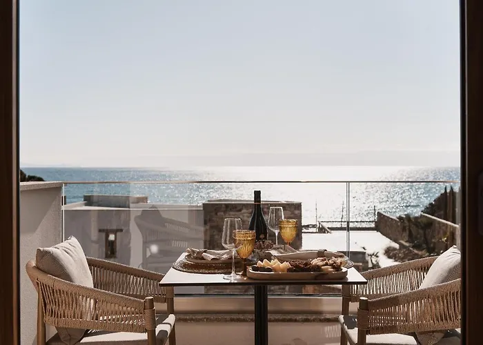Myra Hotel Kawala